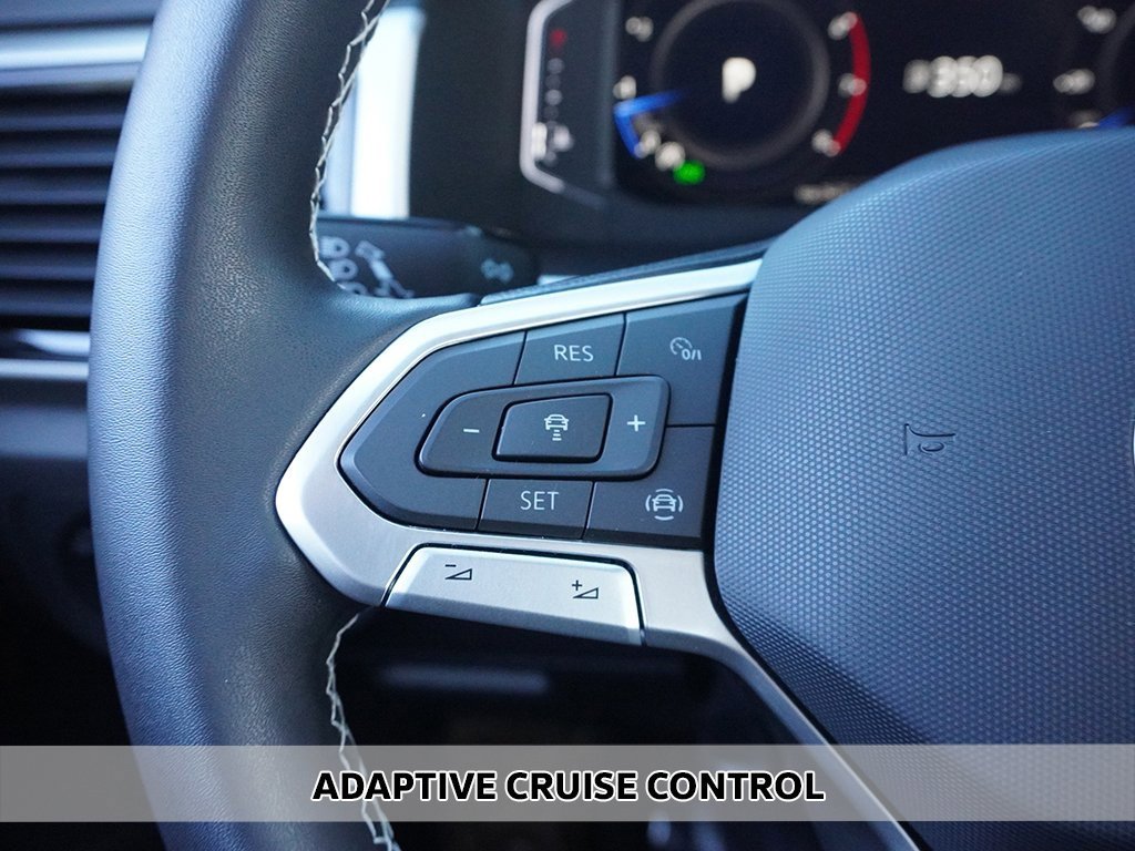 Used 2023 Volkswagen Atlas SE image 3