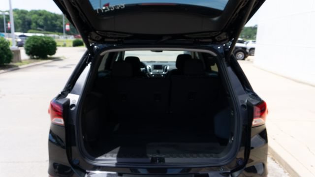 Used 2023 Chevrolet Equinox LT FWD image 9
