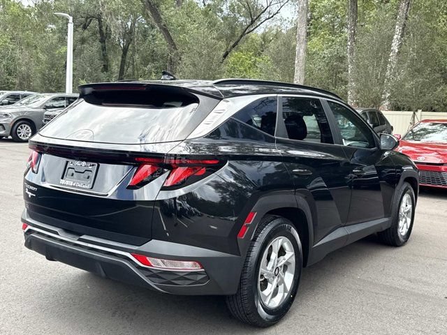 Used 2024 Hyundai Tucson SEL FWD image 2