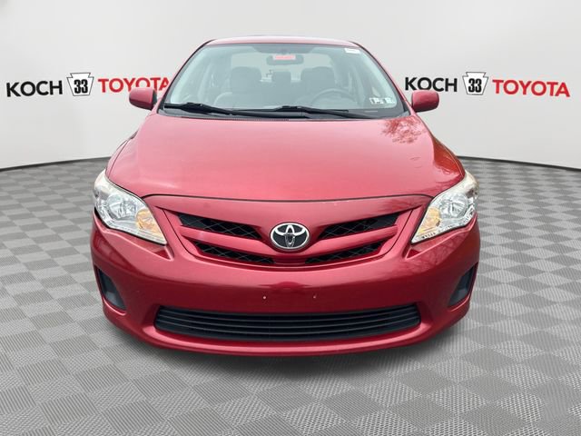 Used 2011 Toyota Corolla LE FWD image 2