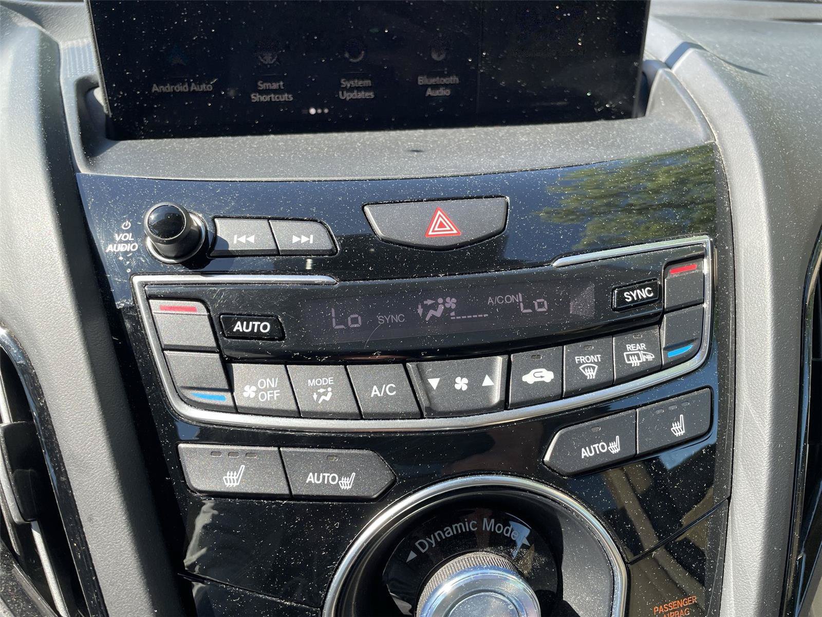 Used 2024 Acura RDX SH-AWD image 19
