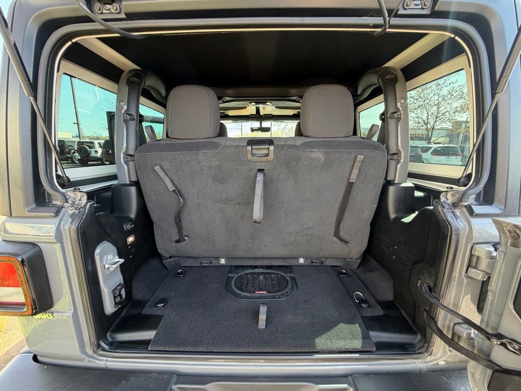 Certified 2023 Jeep Wrangler Rubicon w/ Cold Weather Group AWD/4WD image 30