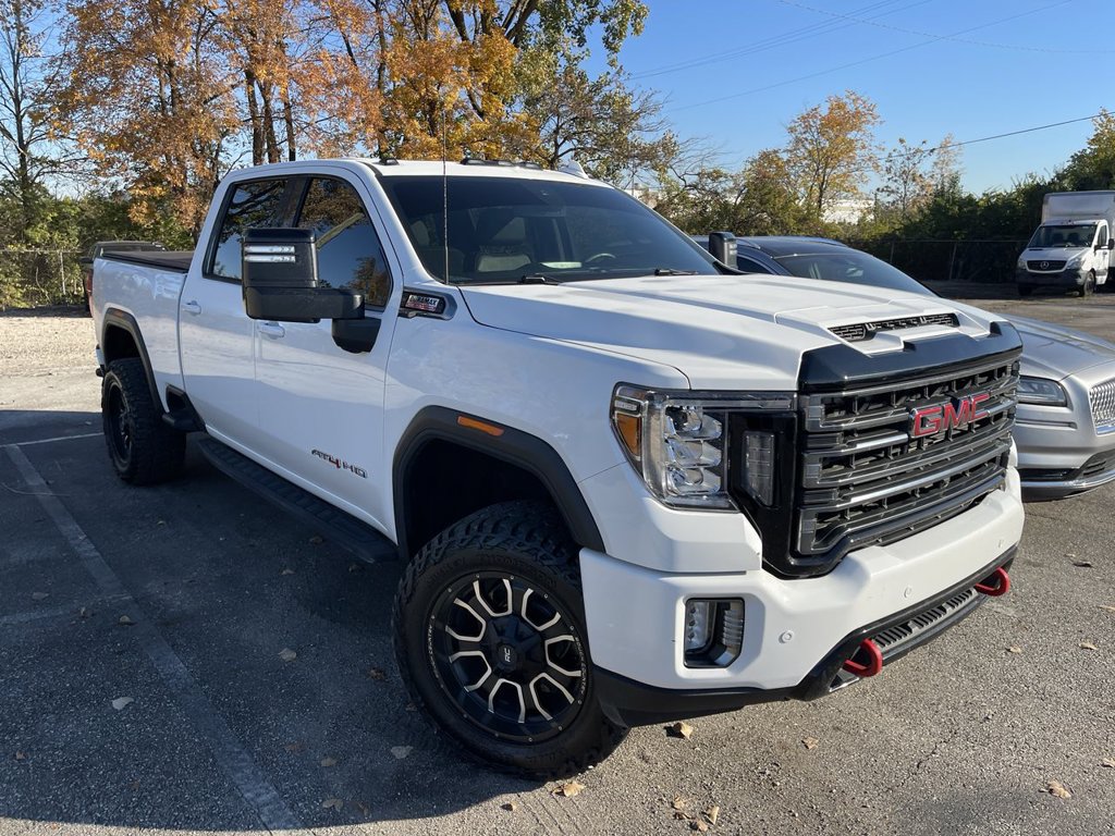 Used 2022 GMC Sierra 2500 AT4 w/ AT4 Preferred Package AWD/4WD image 13