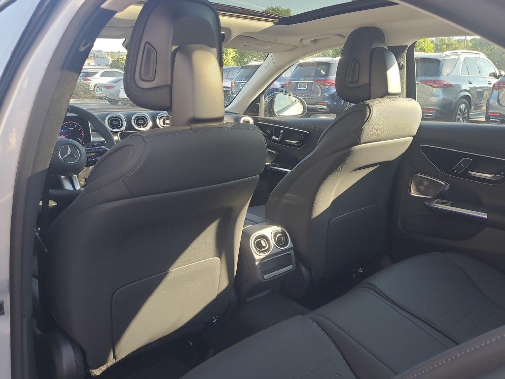 New 2026 Mercedes-Benz C 300 4MATIC Sedan image 12