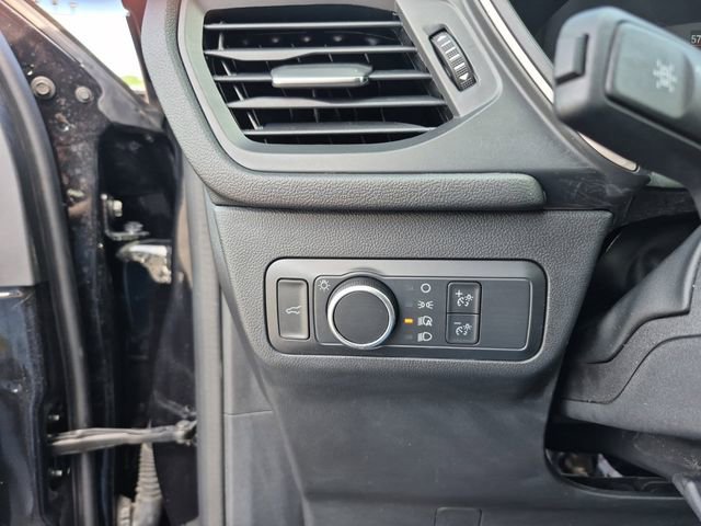 Used 2022 Ford Escape SE w/ SE Sport Appearance Package AWD/4WD image 25