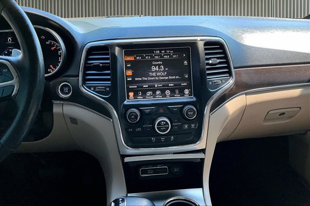 Used 2014 Jeep Grand Cherokee Limited w/ Mopar Chrome Edition Group image 7