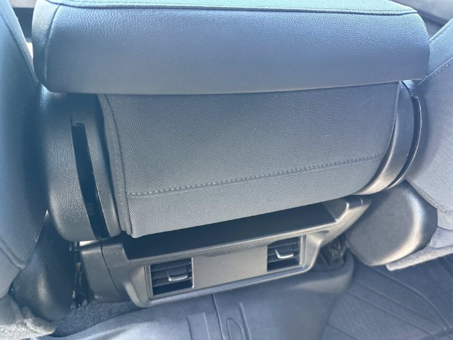 Certified 2020 Chevrolet Silverado 1500 Custom w/ Custom Value Package AWD/4WD image 21
