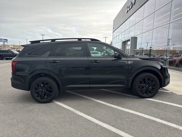 Certified 2023 Kia Sorento S w/ Panoramic Sunroof Package AWD/4WD image 2