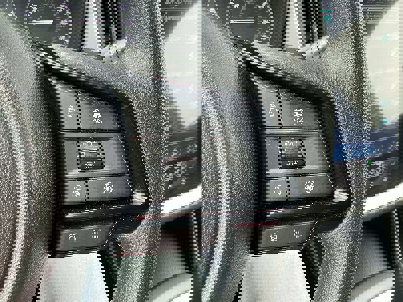 Used 2024 Subaru Crosstrek 2.0i Premium image 18