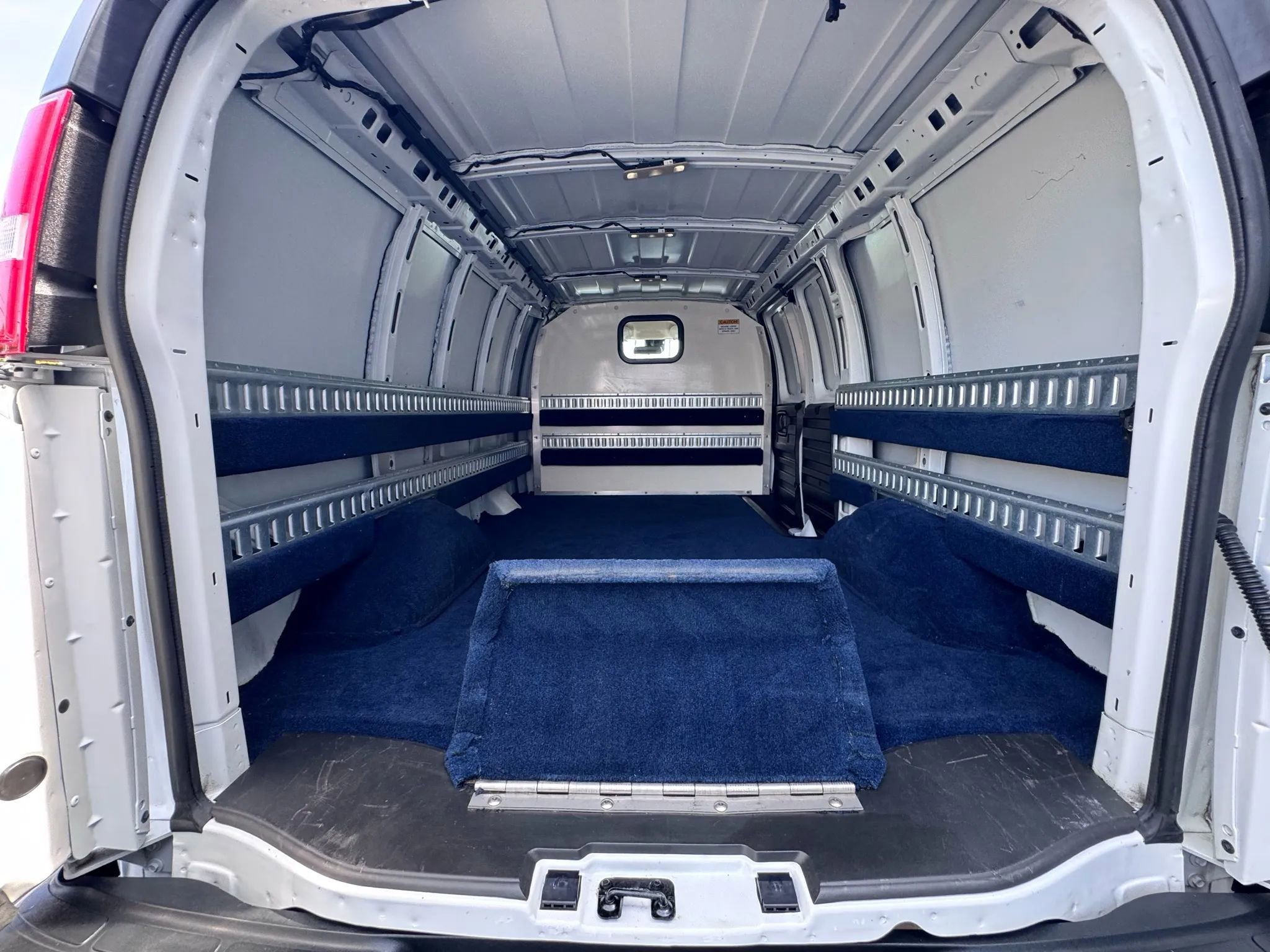 Used 2019 Chevrolet Express 2500 image 24