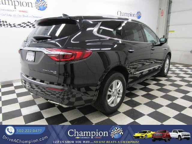 Used 2018 Buick Enclave Essence AWD/4WD image 11