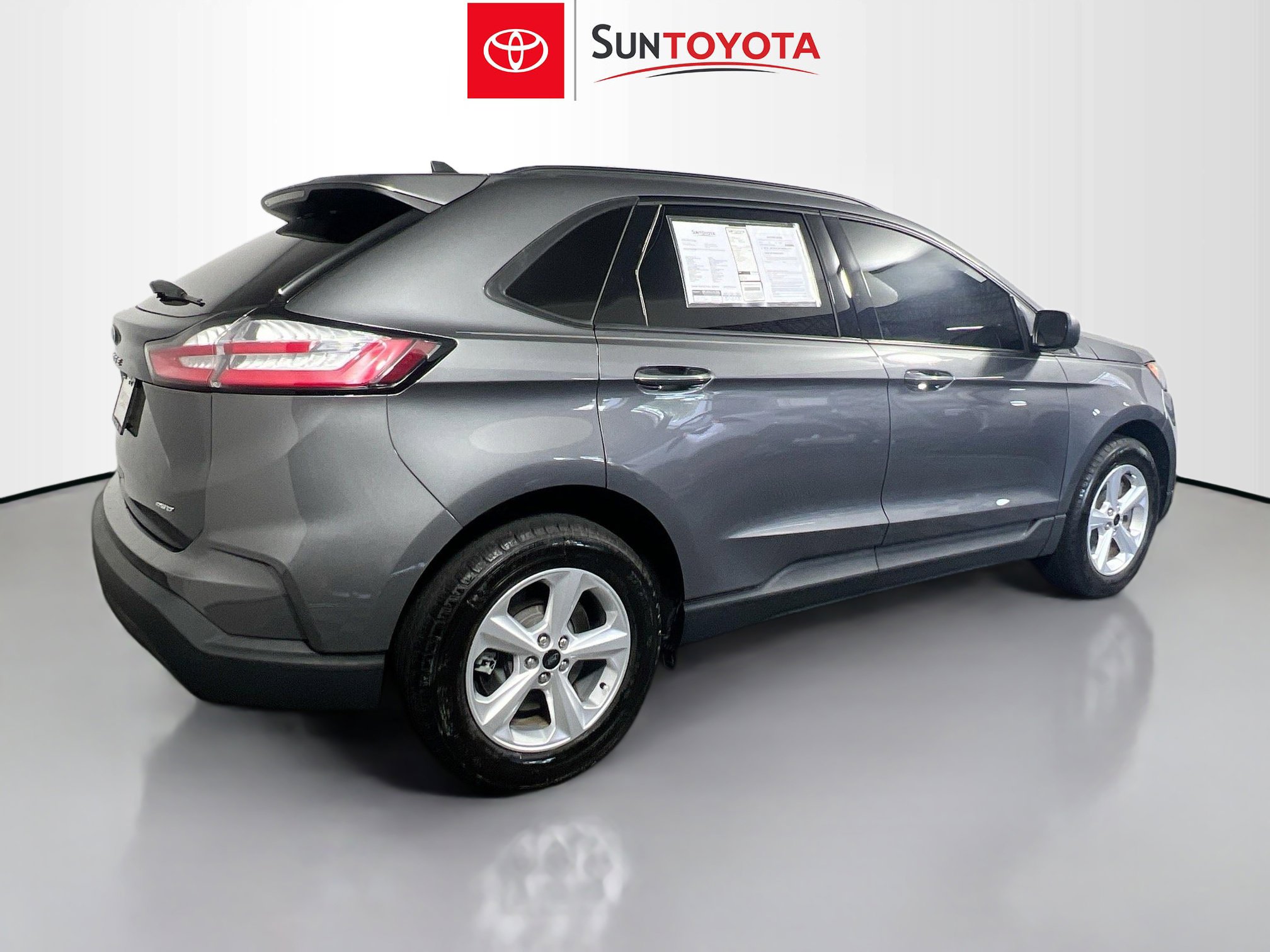 Used 2024 Ford Edge SE AWD/4WD image 4