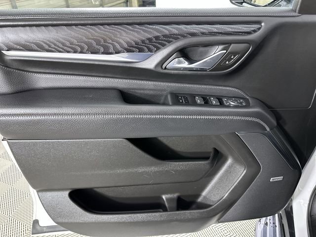 Used 2024 GMC Yukon Denali RWD image 23