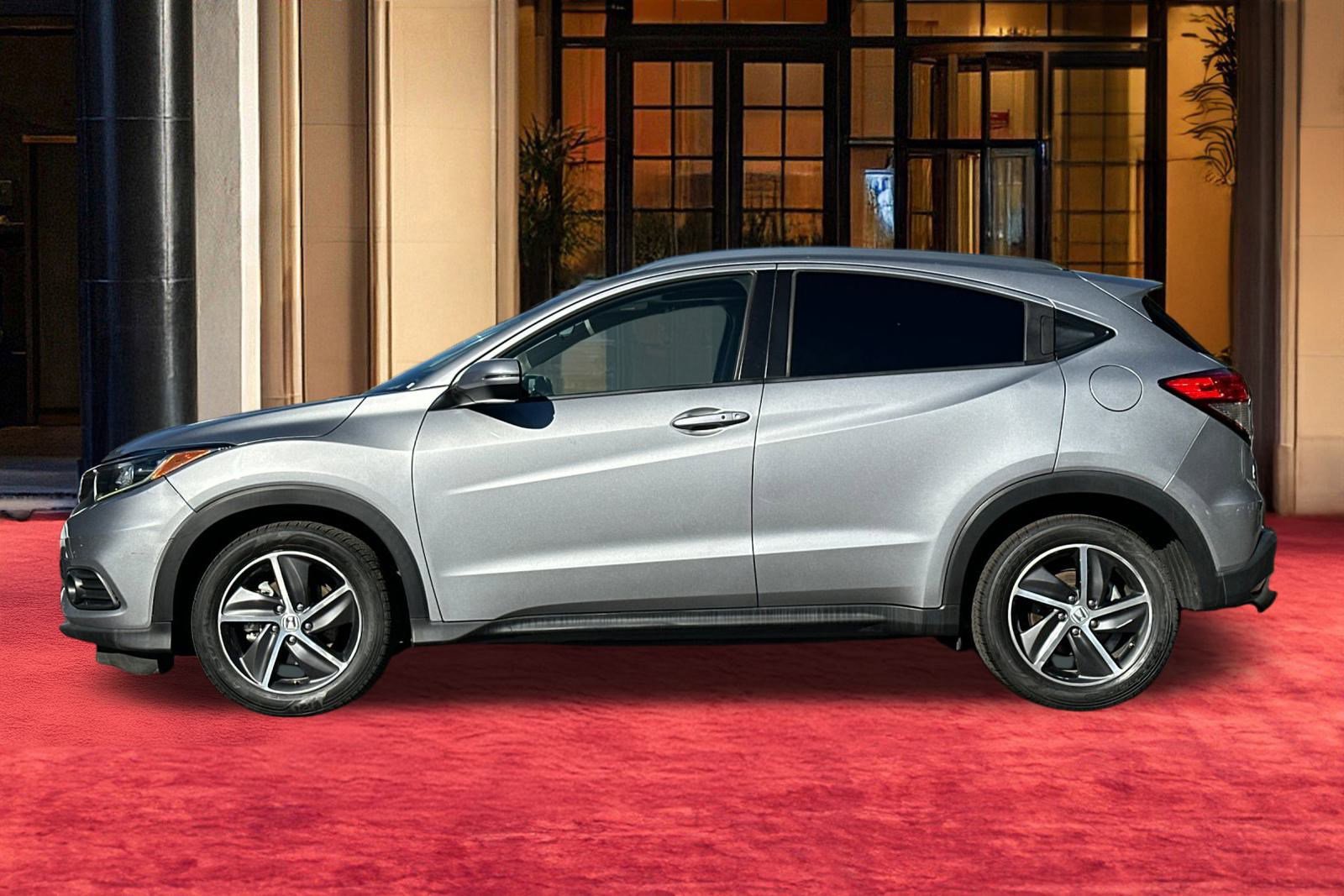 Used 2022 Honda HR-V EX image 3