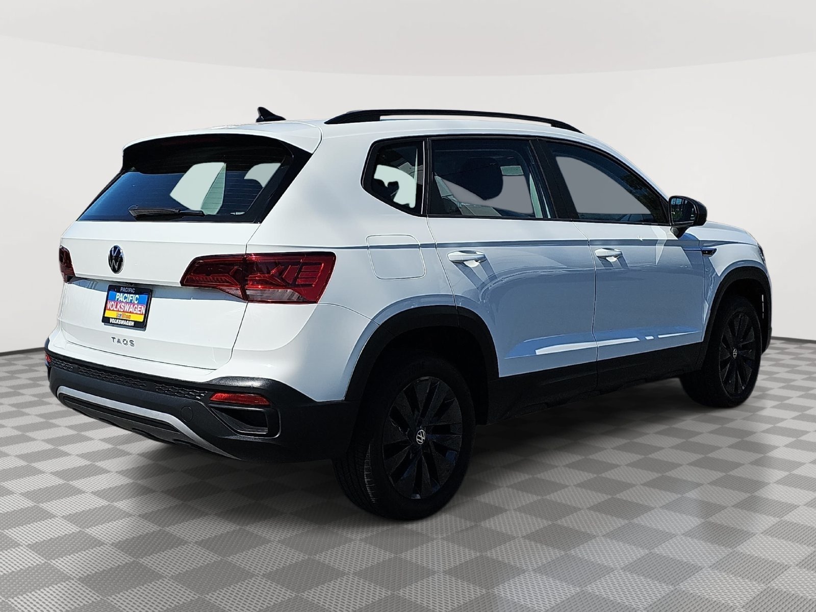 Used 2023 Volkswagen Taos S FWD image 5