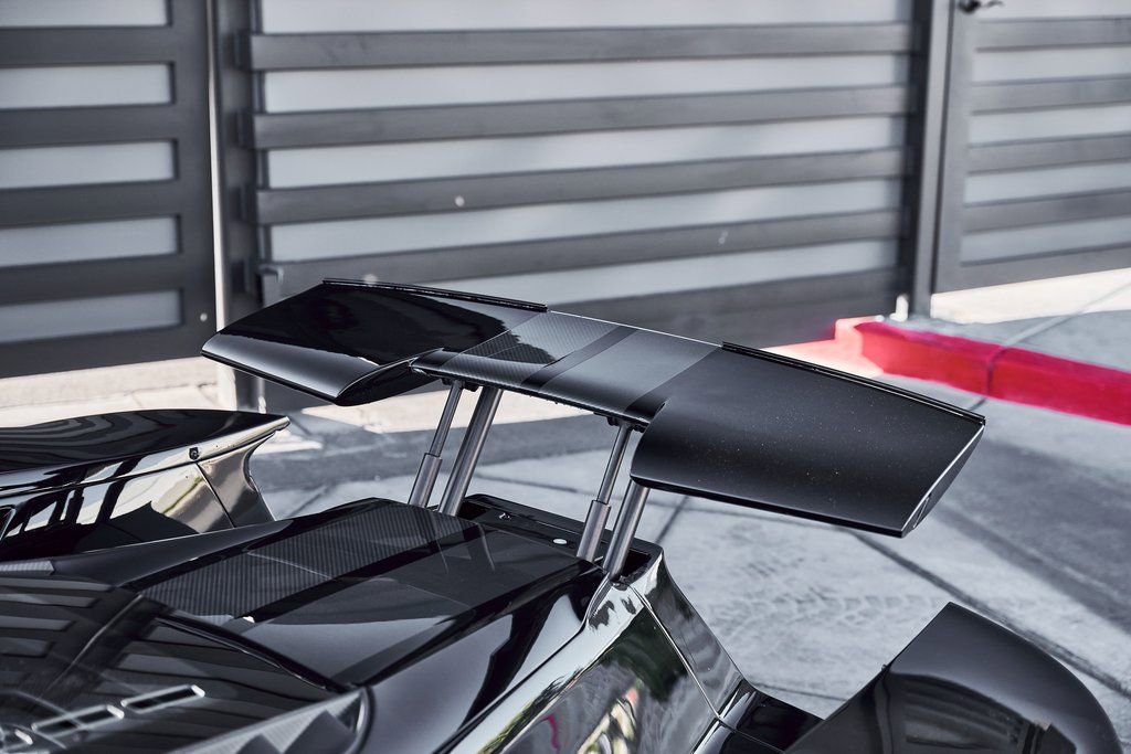 Used 2020 Ford GT Carbon Series image 17