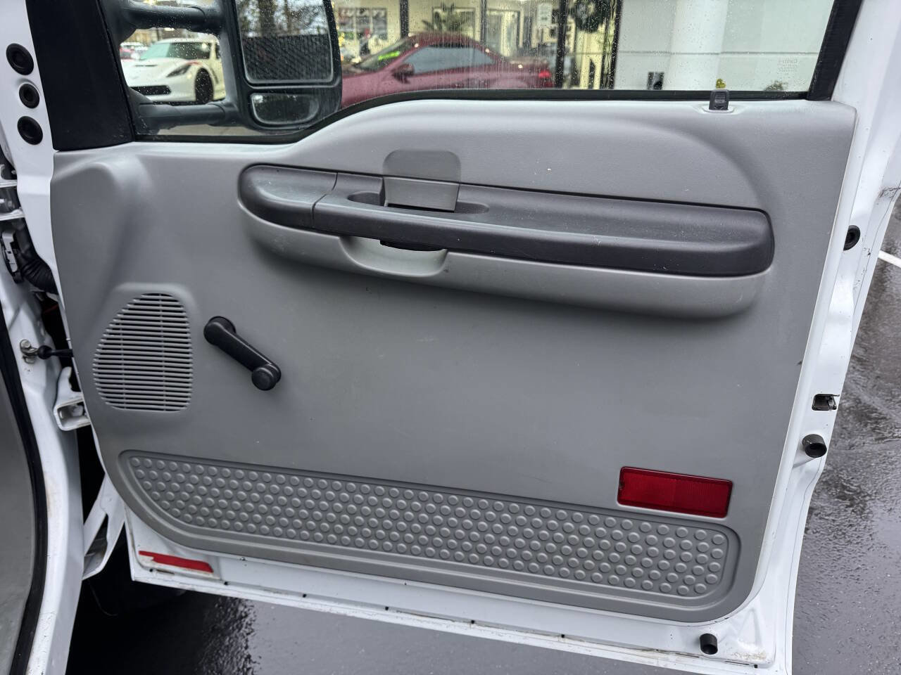 Used 2007 Ford F450 2WD Regular Cab Super Duty image 13