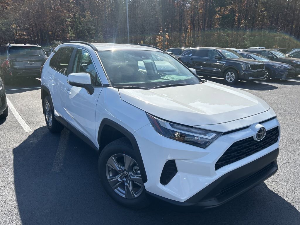 New 2025 Toyota RAV4 XLE