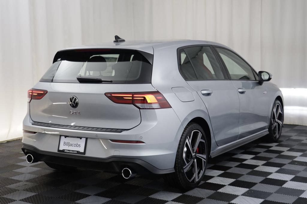New 2026 Volkswagen GTI SE FWD image 17