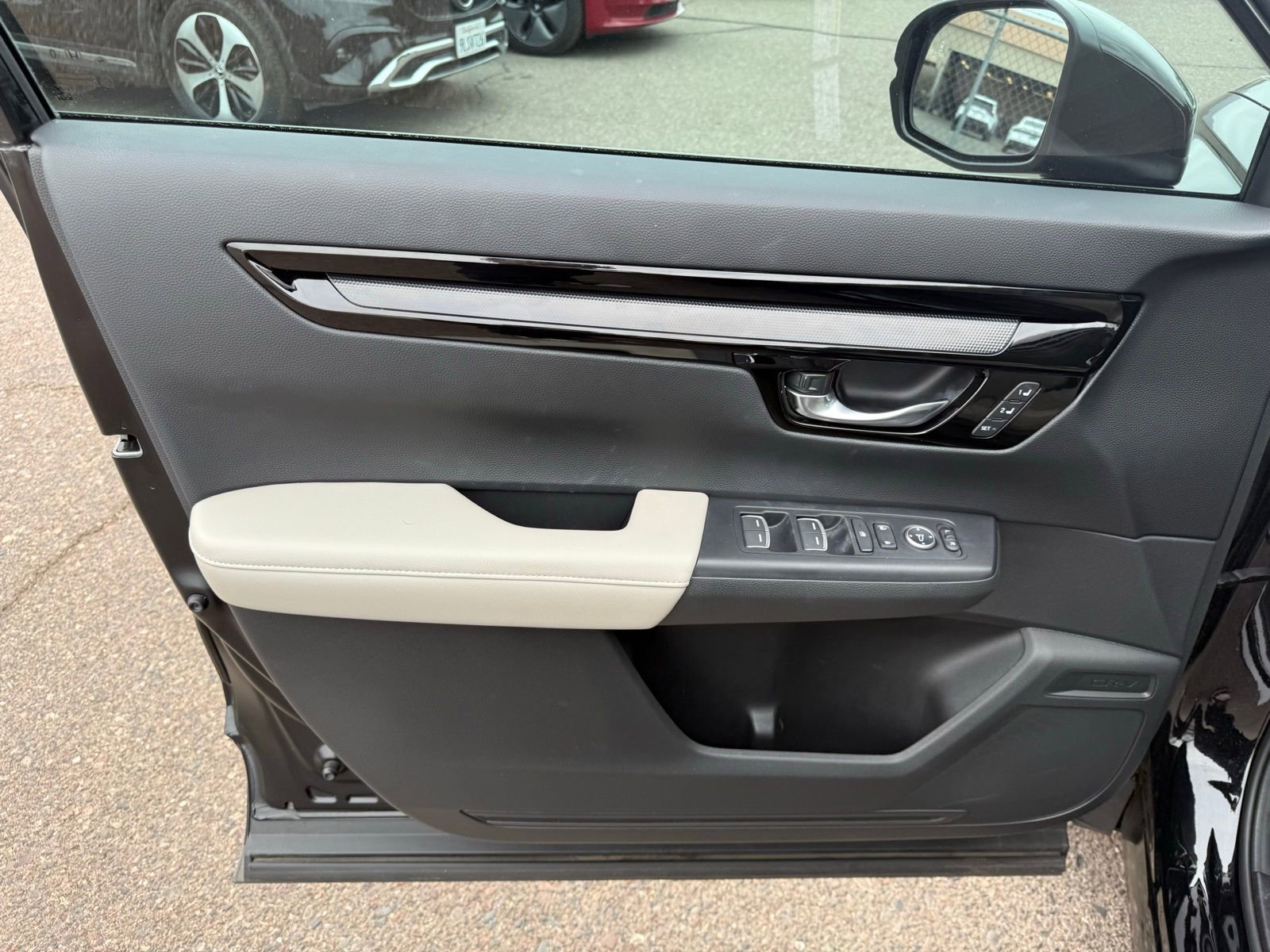 Used 2024 Honda CR-V EX-L image 15