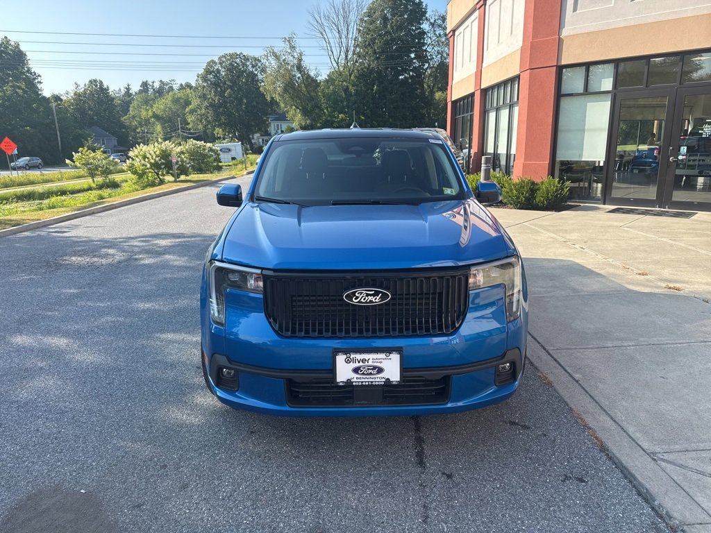 New 2025 Ford Maverick Lobo image 2