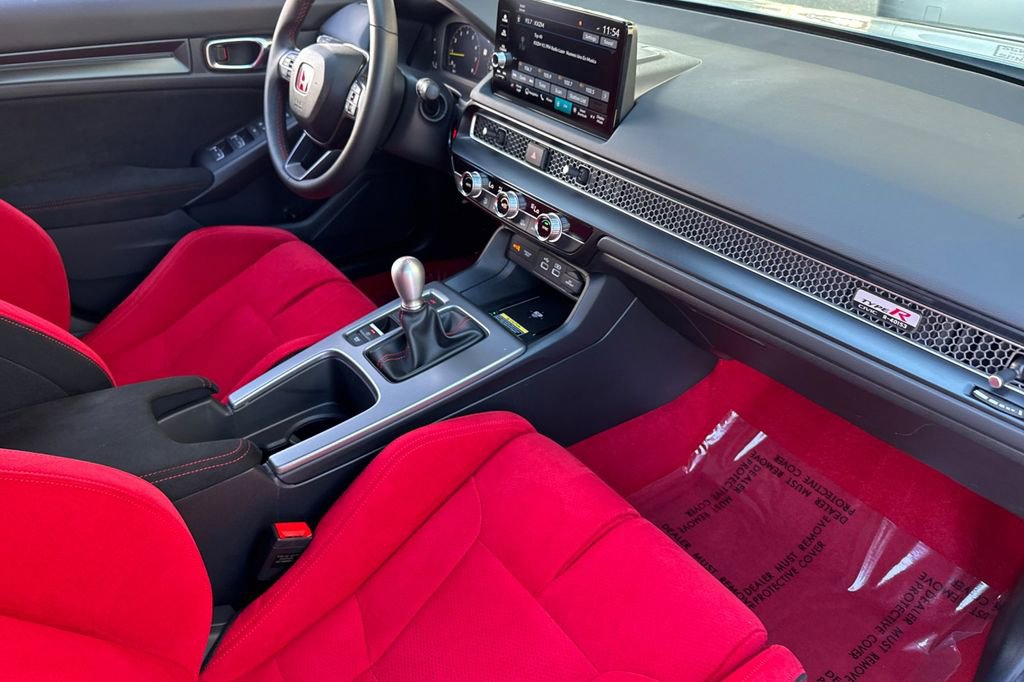 Used 2025 Honda Civic Type R image 14