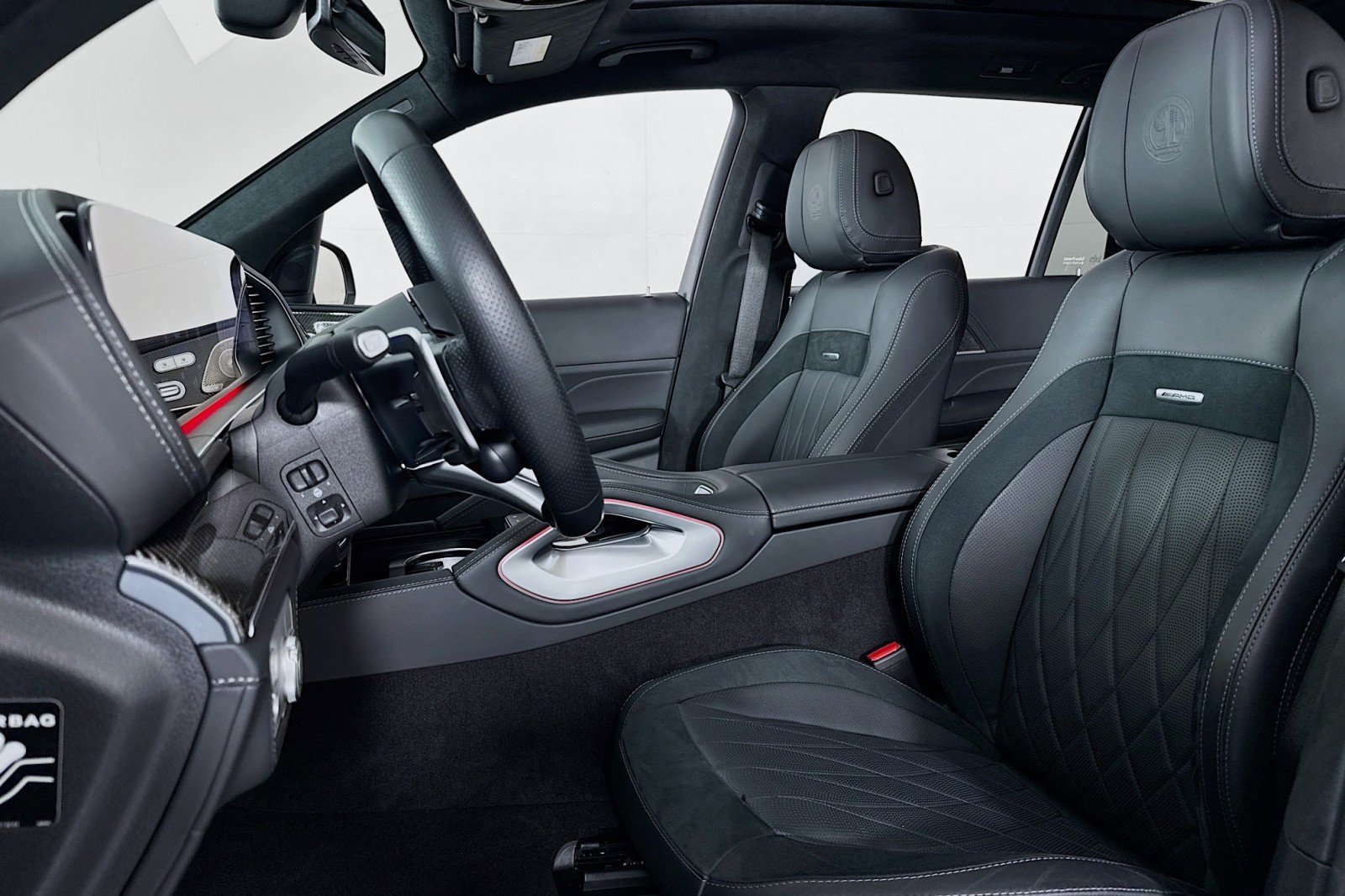 Certified 2025 Mercedes-Benz GLS 63 AMG 4MATIC image 18