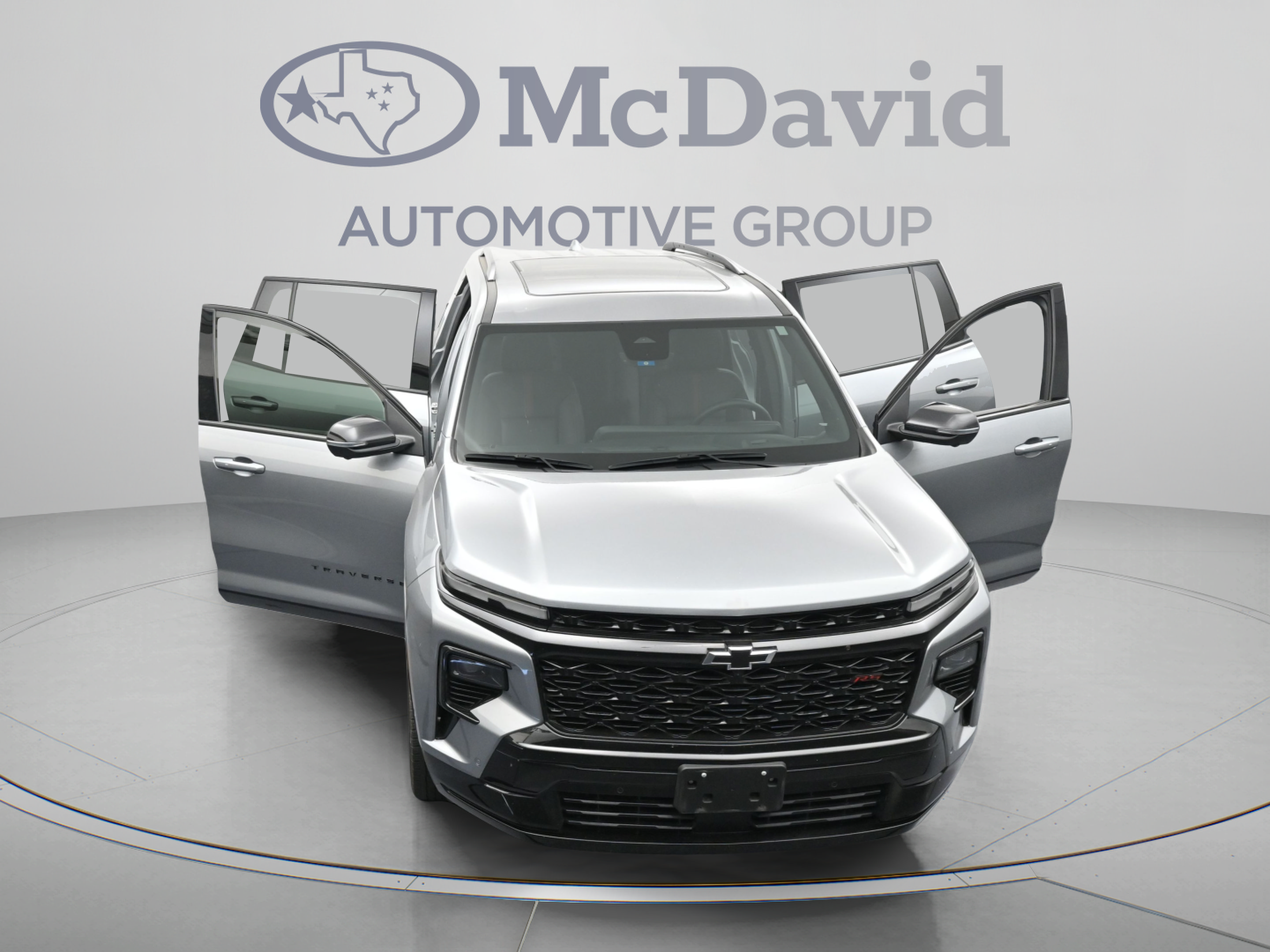 Used 2024 Chevrolet Traverse RS FWD image 44