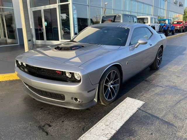 Used 2017 Dodge Challenger R/T Scat Pack image 4