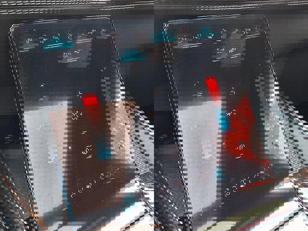 New 2026 Cadillac Escalade Luxury w/ LPO, Radiant Package image 34