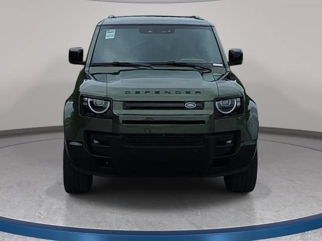 New 2026 Land Rover Defender 110 X-Dynamic SE AWD/4WD image 2