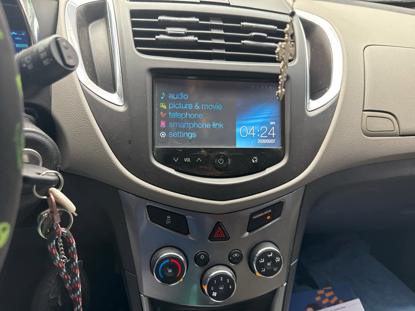 Used 2015 Chevrolet Trax LTZ FWD image 6