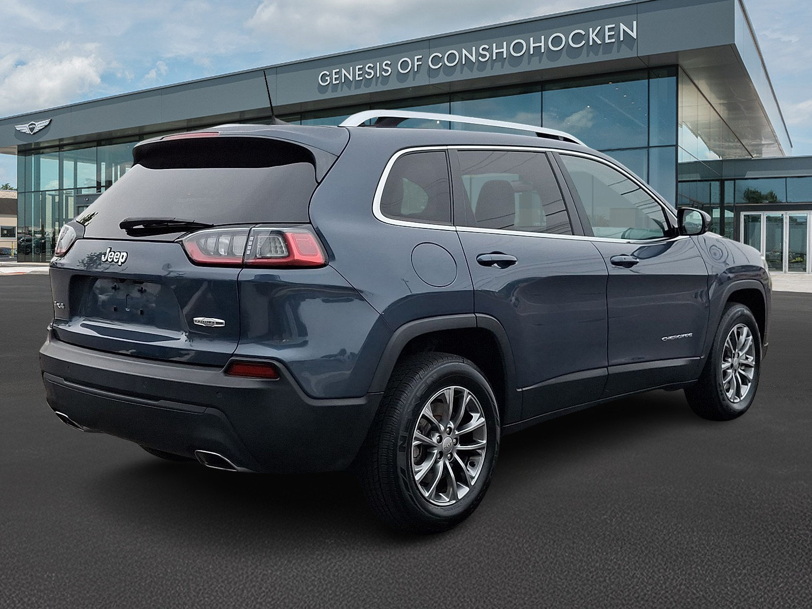 Used 2021 Jeep Cherokee Latitude Lux w/ Sun & Sound Group AWD/4WD image 6
