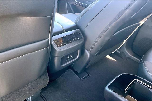 Certified 2025 Nissan Pathfinder SL w/ SL Premium Package image 23