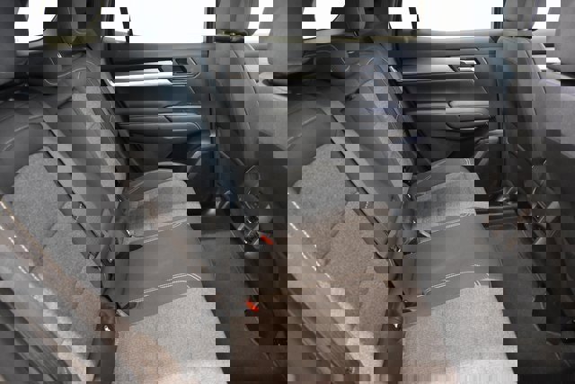 Used 2025 GMC Terrain Elevation w/ Technology Package II image 19