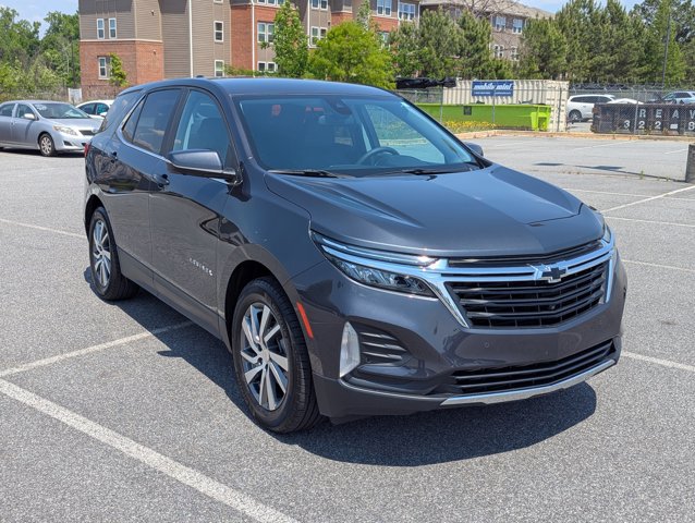 Used 2023 Chevrolet Equinox LT image 3