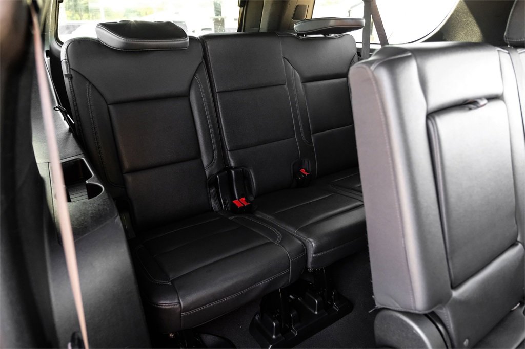 Used 2022 Chevrolet Suburban LT image 41