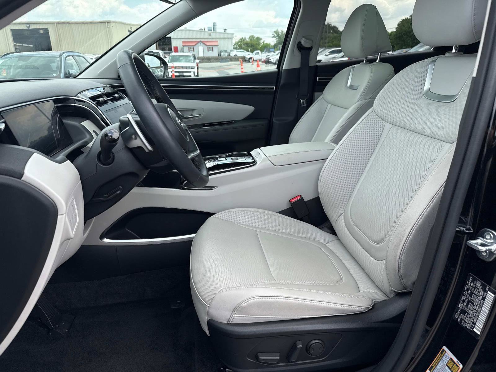 Used 2024 Hyundai Tucson Limited image 23