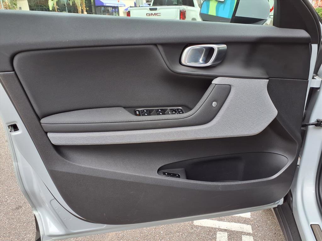 Used 2023 Polestar Polestar 2 image 23