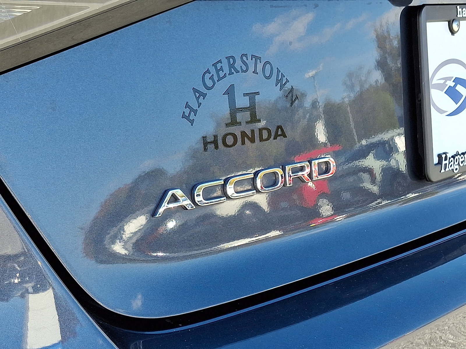 Used 2023 Honda Accord EX image 29