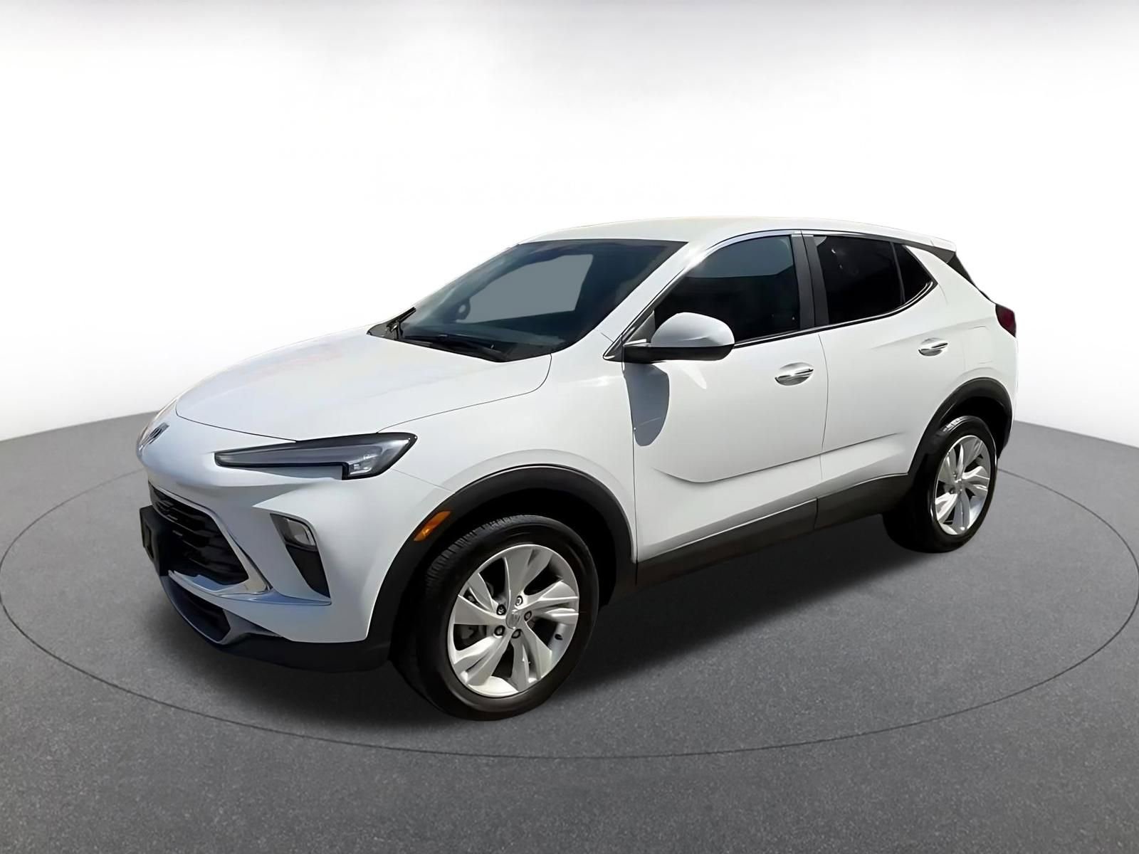 Used 2025 Buick Encore GX Preferred AWD/4WD image 10