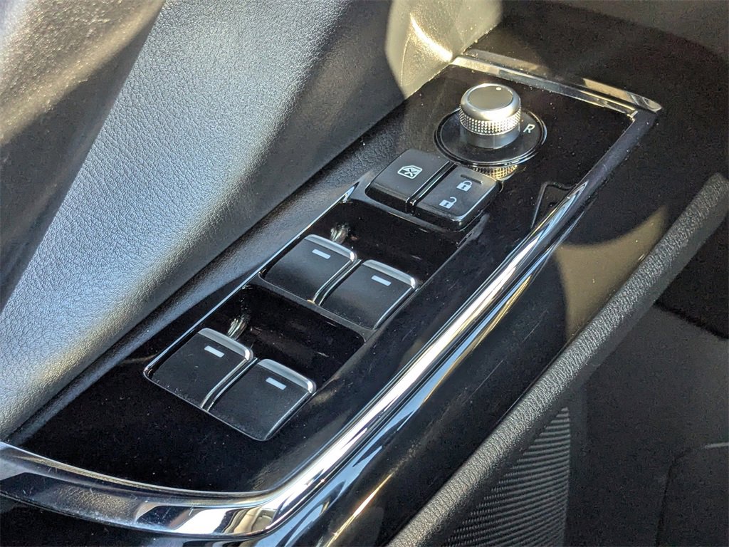 Used 2021 MAZDA CX-9 Touring image 17