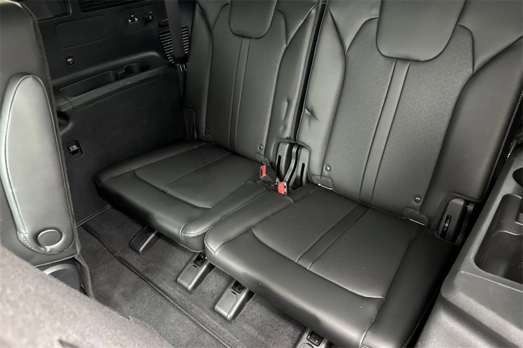 Used 2022 Kia Sorento X-Line EX image 18