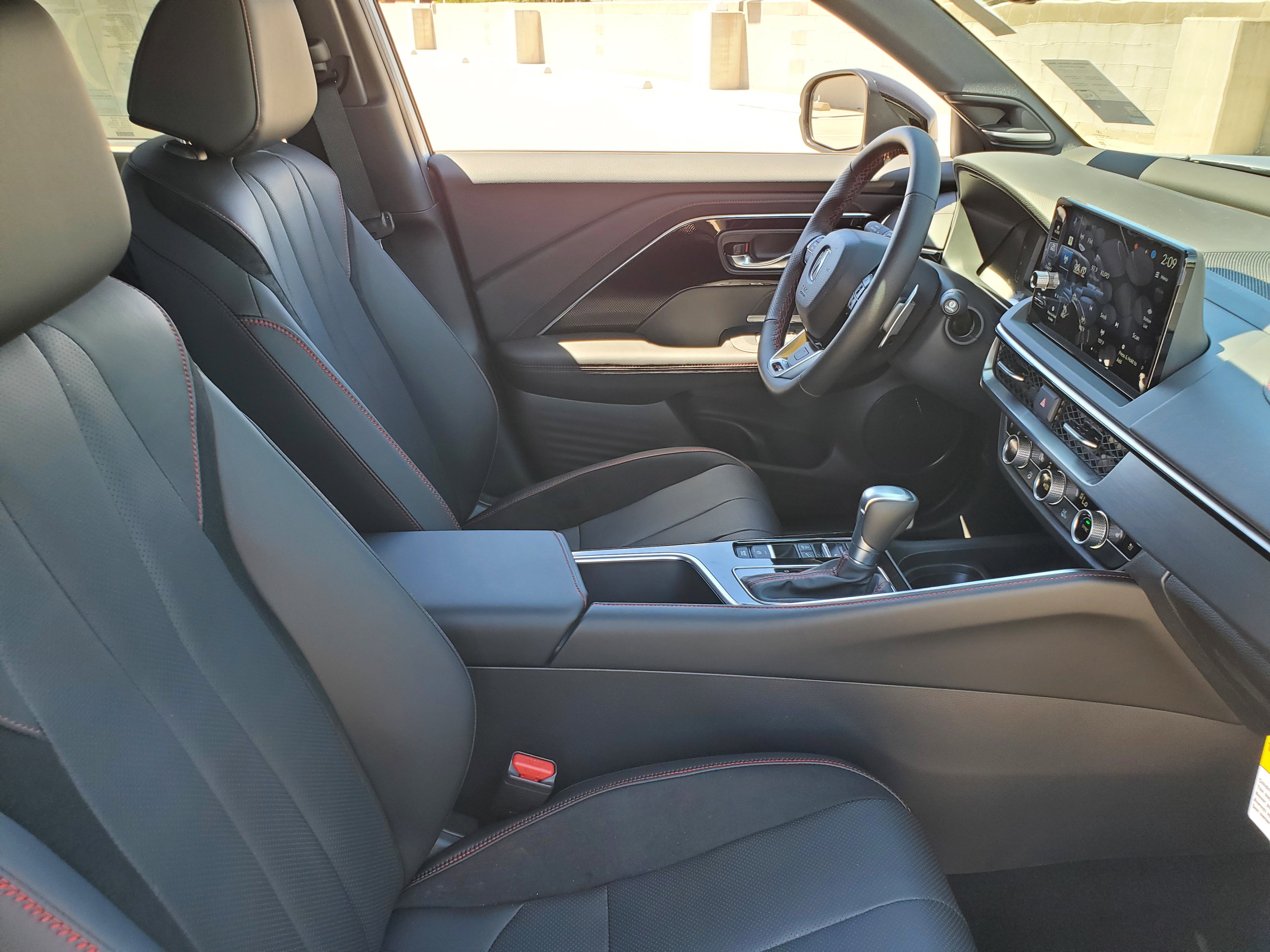 Certified 2025 Acura ADX A-Spec image 9