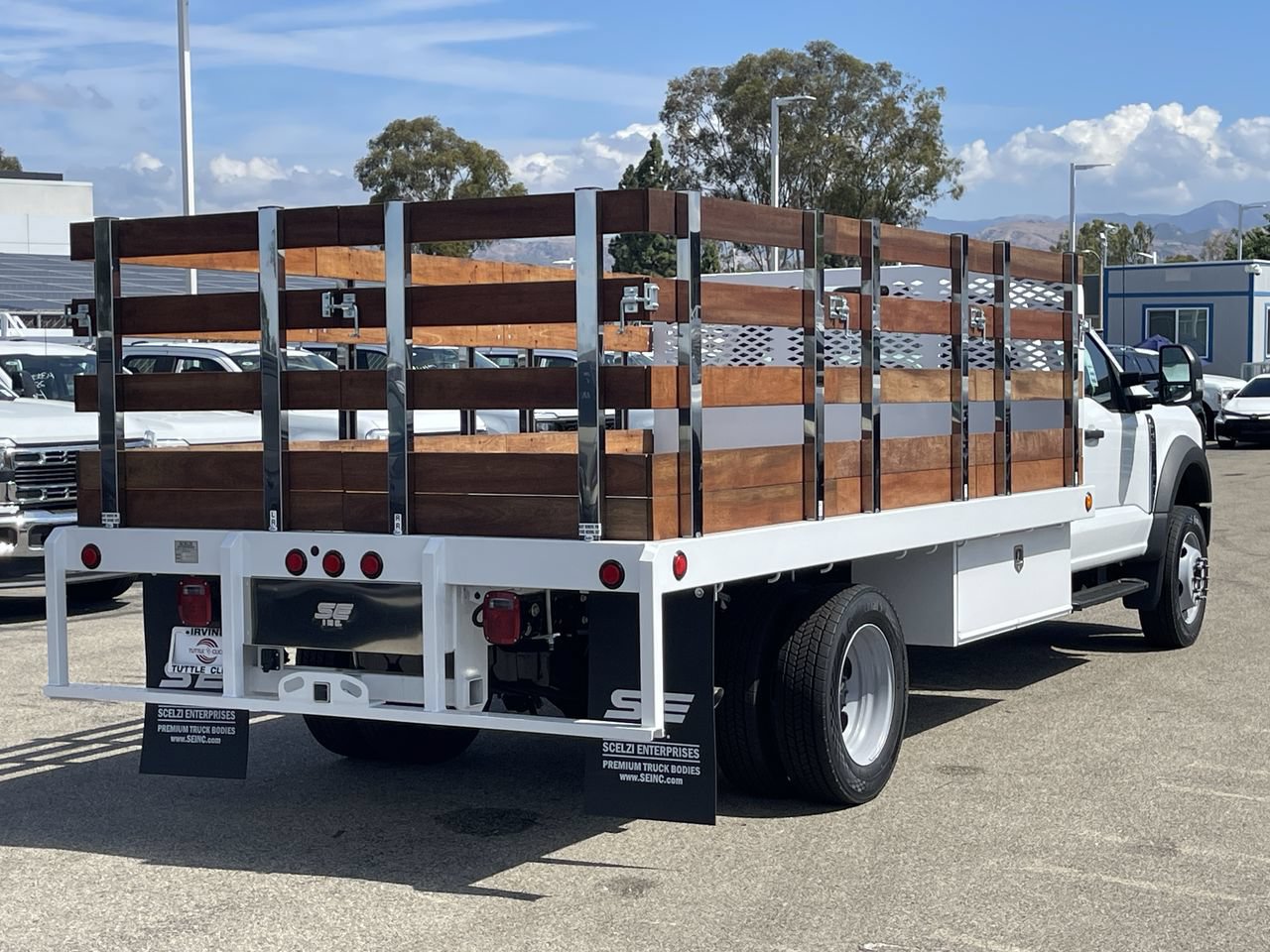 New 2026 Ford F550 2WD Regular Cab Super Duty image 6