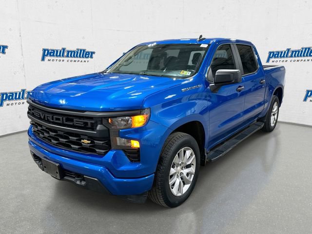 Used 2022 Chevrolet Silverado 1500 Custom AWD/4WD image 1