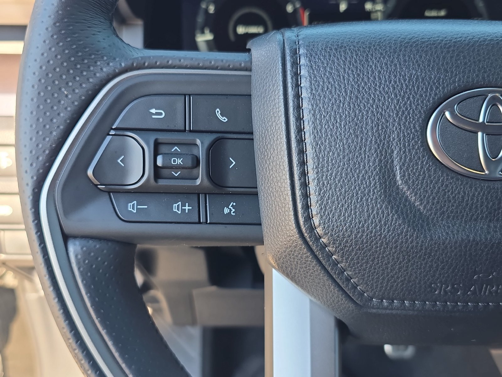 Used 2025 Toyota 4Runner TRD Sport Premium AWD/4WD image 14