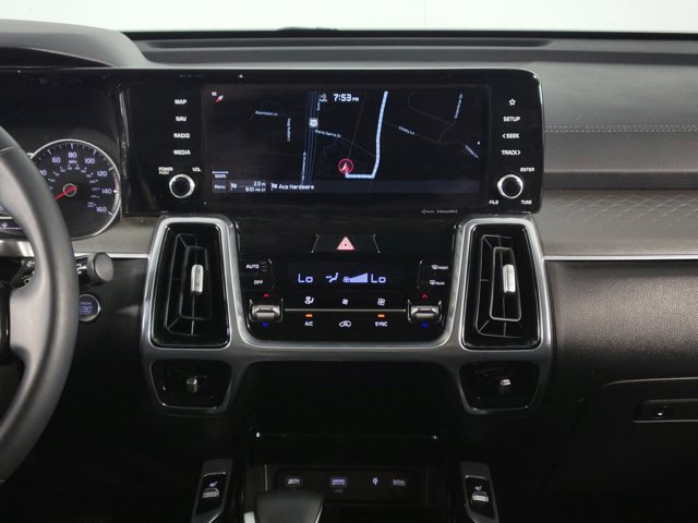 Used 2022 Kia Sorento SX FWD image 25