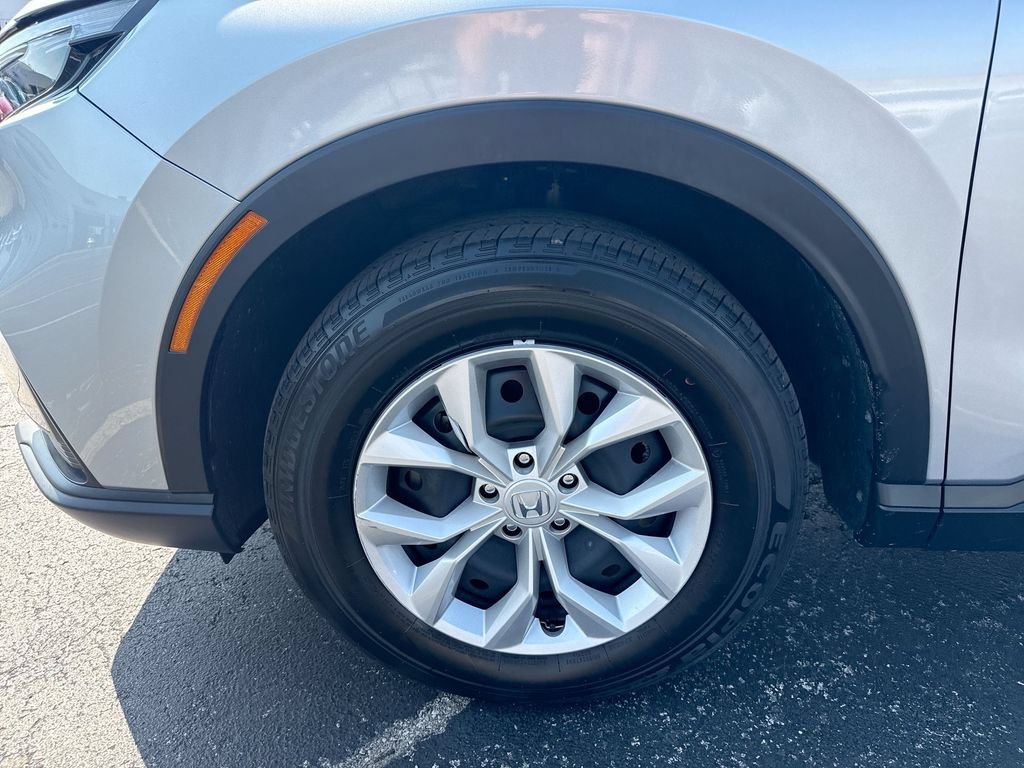 Used 2025 Honda CR-V LX image 30