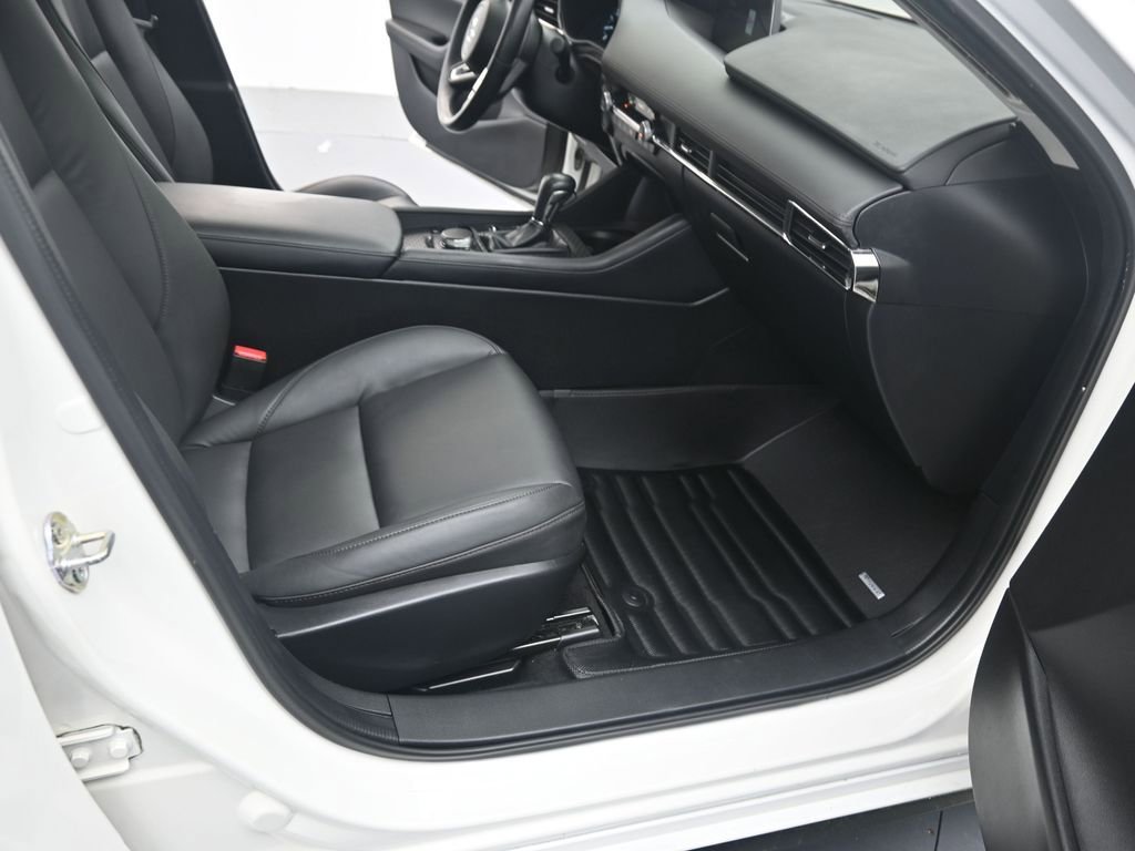 Used 2023 MAZDA MAZDA3 s image 21